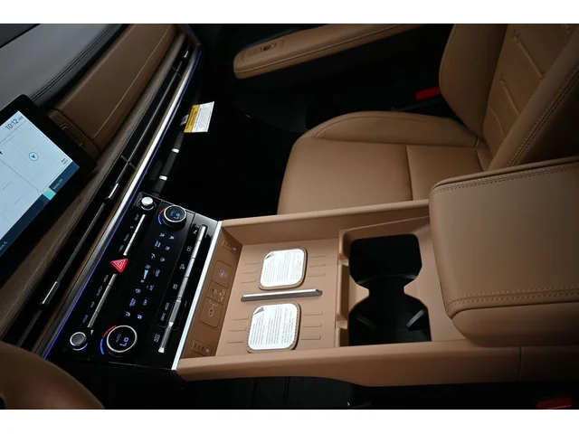 Nuevos HYUNDAI SANTA FE HYBRID à Estados chez autogozo