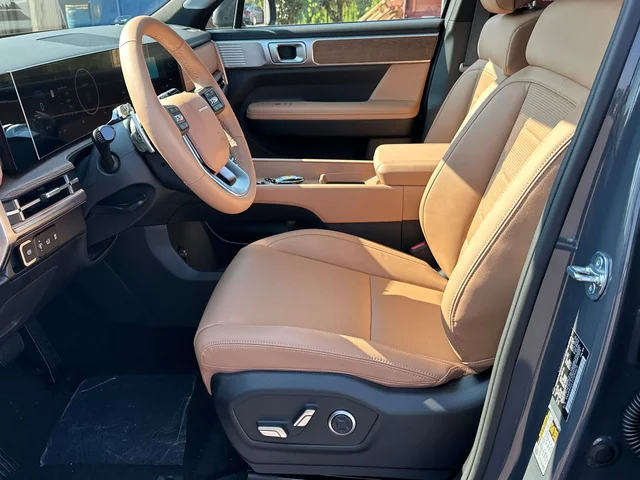 Nuevos HYUNDAI SANTA FE à Estados chez autogozo