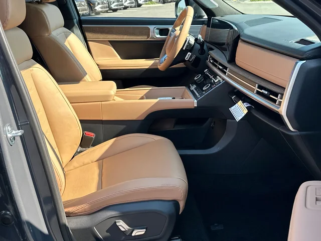 Nuevos HYUNDAI SANTA FE à Estados chez autogozo