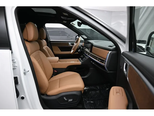 Nuevos HYUNDAI SANTA FE à Estados chez autogozo