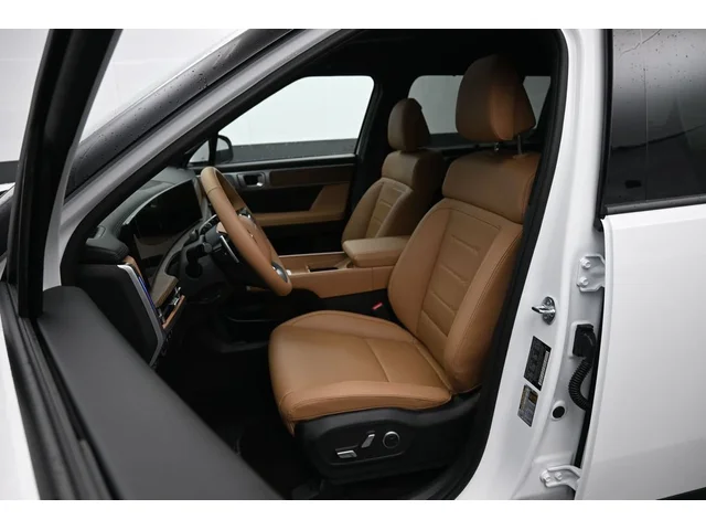 Nuevos HYUNDAI SANTA FE à Estados chez autogozo