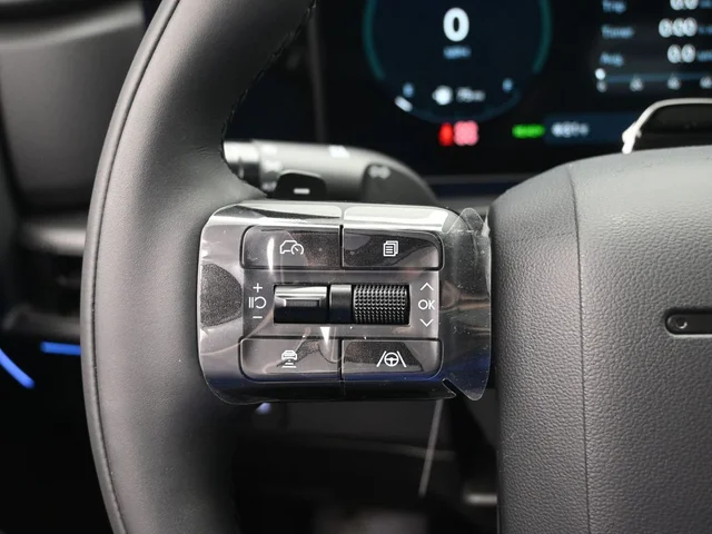 Nuevos HYUNDAI SANTA FE HYBRID à Estados chez autogozo