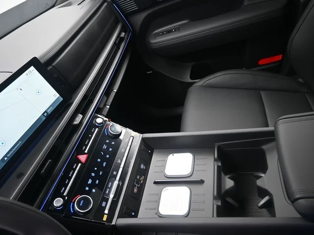 Nuevos HYUNDAI SANTA FE HYBRID à Estados chez autogozo