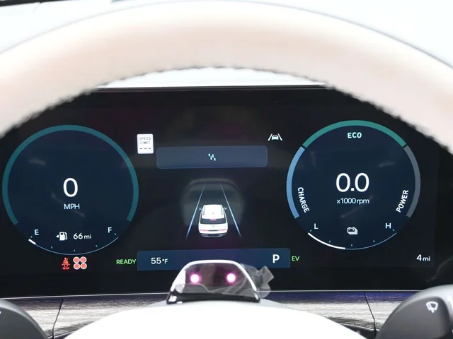 Nuevos HYUNDAI SANTA FE HYBRID à Estados chez autogozo