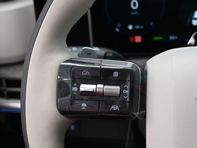 Nuevos HYUNDAI SANTA FE HYBRID à Estados chez autogozo