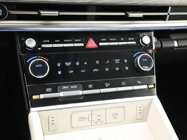 Nuevos HYUNDAI SANTA FE HYBRID à Estados chez autogozo