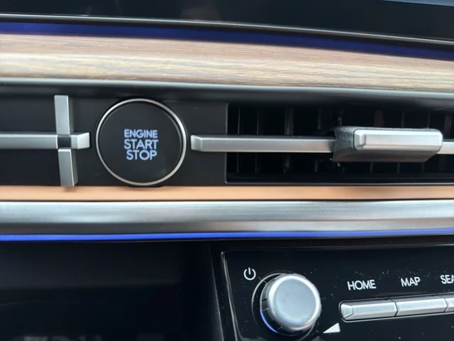 Nuevos HYUNDAI SANTA FE HYBRID à Estados chez autogozo