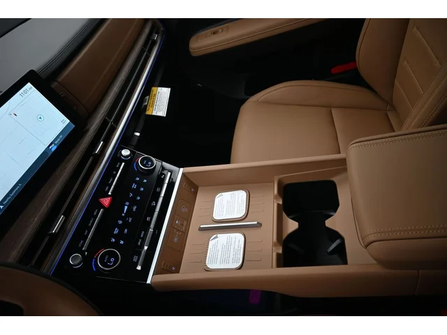 Nuevos HYUNDAI SANTA FE HYBRID à Estados chez autogozo