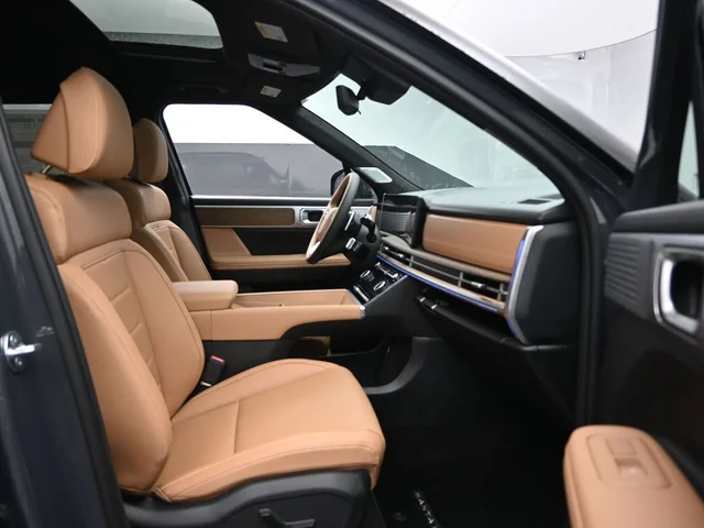Nuevos HYUNDAI SANTA FE à Estados chez autogozo