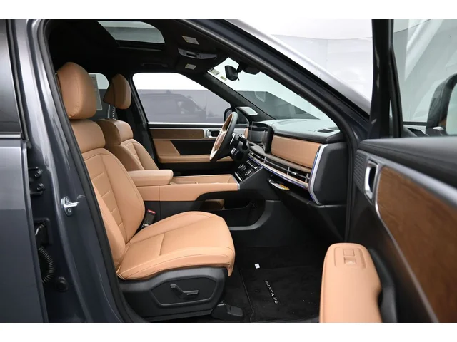 Nuevos HYUNDAI SANTA FE à Estados chez autogozo