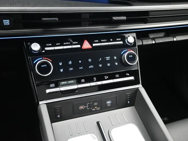 Nuevos HYUNDAI SANTA FE à Estados chez autogozo