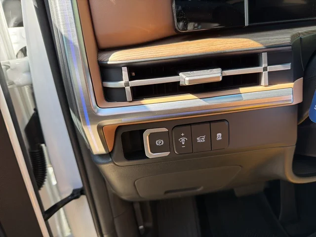 Nuevos HYUNDAI SANTA FE à Estados chez autogozo