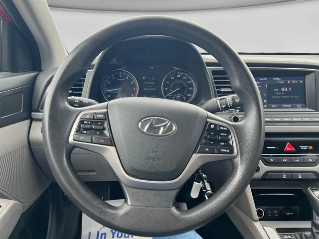 SEMINUEVOS HYUNDAI Elantra a Estados en autogozo