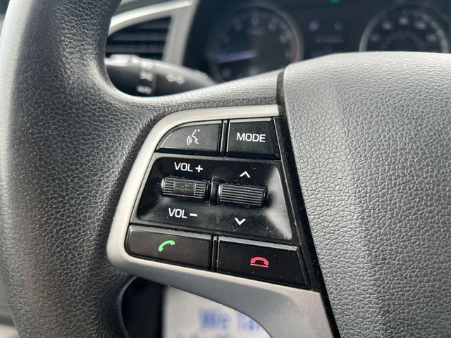 SEMINUEVOS HYUNDAI Elantra a Estados en autogozo