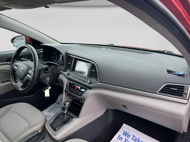 SEMINUEVOS HYUNDAI Elantra a Estados en autogozo