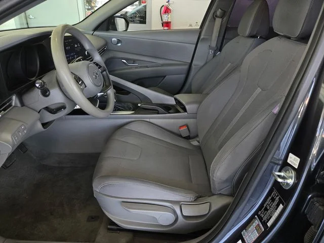 SEMINUEVOS HYUNDAI Elantra a Estados en autogozo