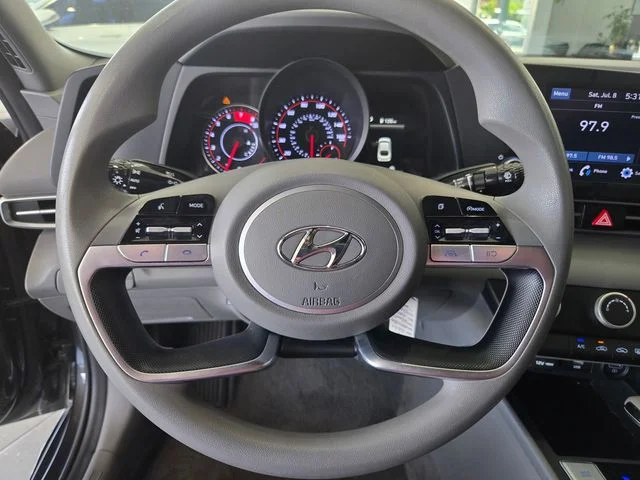 SEMINUEVOS HYUNDAI Elantra a Estados en autogozo