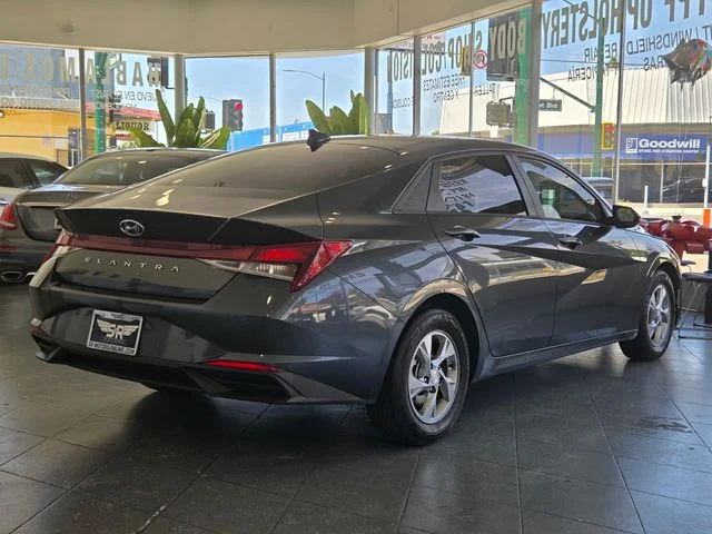 SEMINUEVOS HYUNDAI Elantra a Estados en autogozo