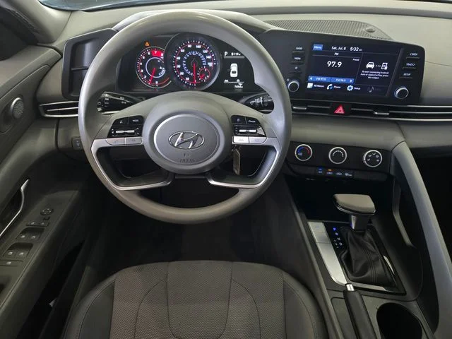 SEMINUEVOS HYUNDAI Elantra a Estados en autogozo