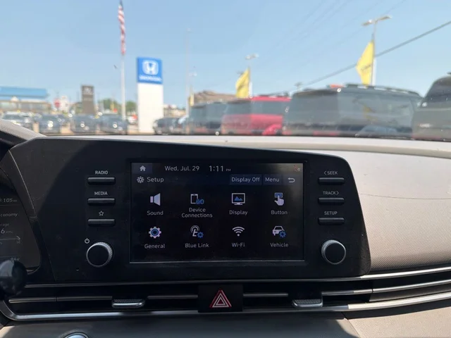 SEMINUEVOS HYUNDAI Elantra a Estados en autogozo