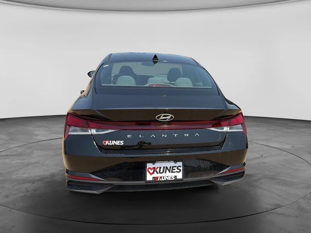 SEMINUEVOS HYUNDAI Elantra a Estados en autogozo