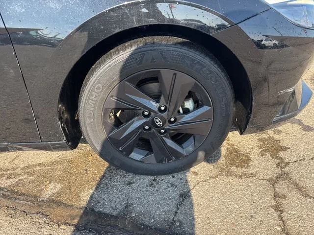 SEMINUEVOS HYUNDAI Elantra a Estados en autogozo