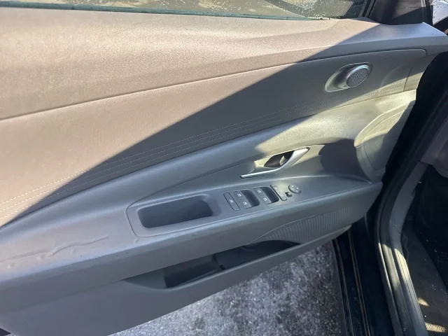 SEMINUEVOS HYUNDAI Elantra a Estados en autogozo