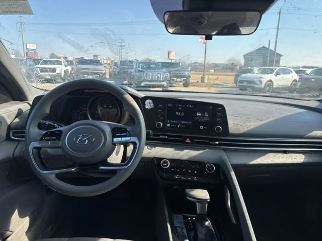 SEMINUEVOS HYUNDAI Elantra a Estados en autogozo