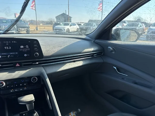 SEMINUEVOS HYUNDAI Elantra a Estados en autogozo