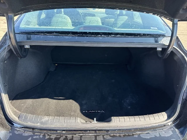 SEMINUEVOS HYUNDAI Elantra a Estados en autogozo