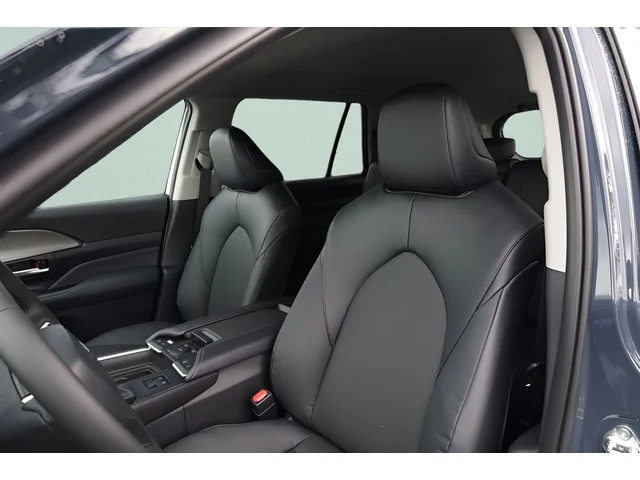Nuevos TOYOTA GRAND HIGHLANDER à Estados chez autogozo