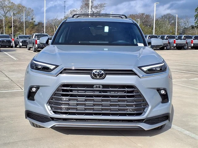 SEMINUEVOS TOYOTA Grand Highlander Hybrid a Estados en autogozo