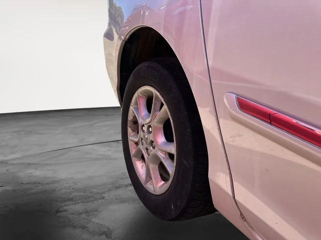 SEMINUEVOS TOYOTA Sienna a Estados en autogozo