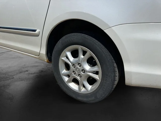 SEMINUEVOS TOYOTA Sienna a Estados en autogozo