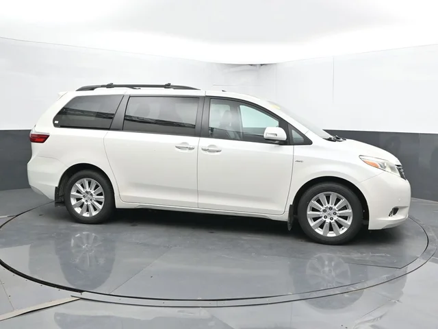 SEMINUEVOS TOYOTA Sienna a Estados en autogozo
