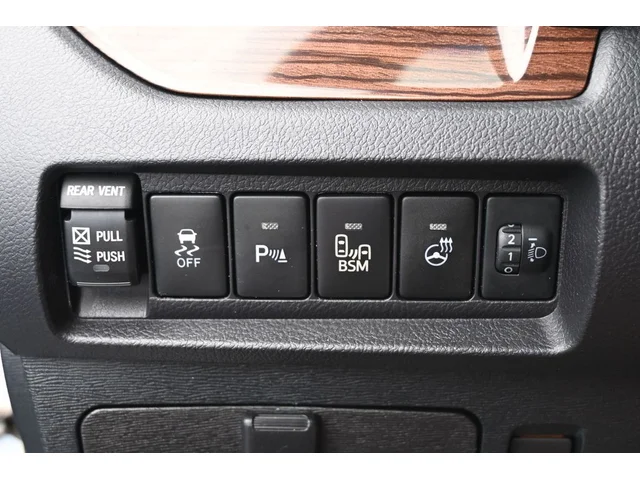 SEMINUEVOS TOYOTA Sienna a Estados en autogozo