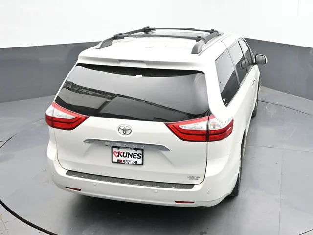SEMINUEVOS TOYOTA Sienna a Estados en autogozo