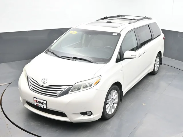 SEMINUEVOS TOYOTA Sienna a Estados en autogozo