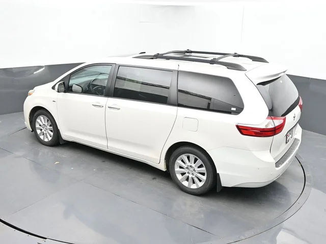 SEMINUEVOS TOYOTA Sienna a Estados en autogozo