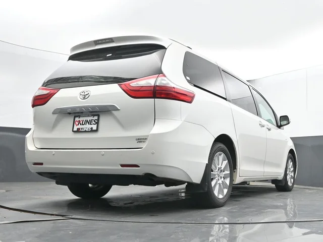 SEMINUEVOS TOYOTA Sienna a Estados en autogozo