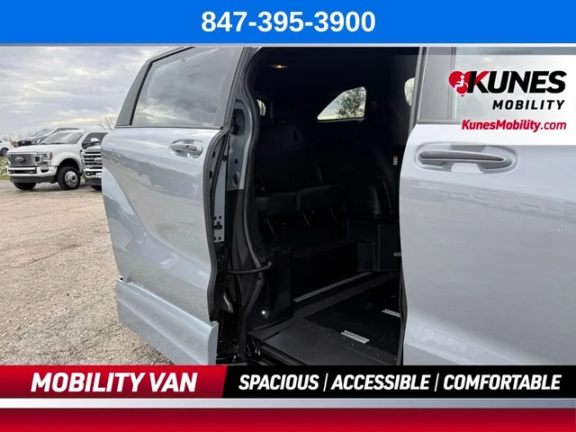 SEMINUEVOS TOYOTA Sienna a Estados en autogozo