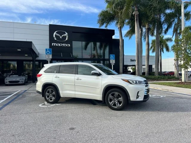 SEMINUEVOS TOYOTA Highlander a Estados en autogozo