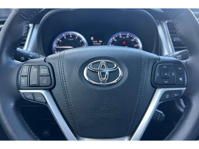 Pre-Owned TOYOTA Highlander at Anderson Honda in Palo Alto