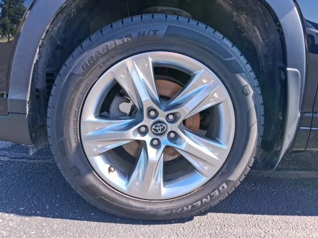 SEMINUEVOS TOYOTA Highlander a Estados en autogozo