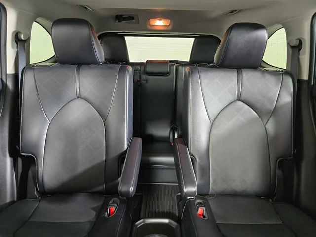 SEMINUEVOS TOYOTA Highlander Hybrid at Brainerd  in Dondelinger Chevrolet
