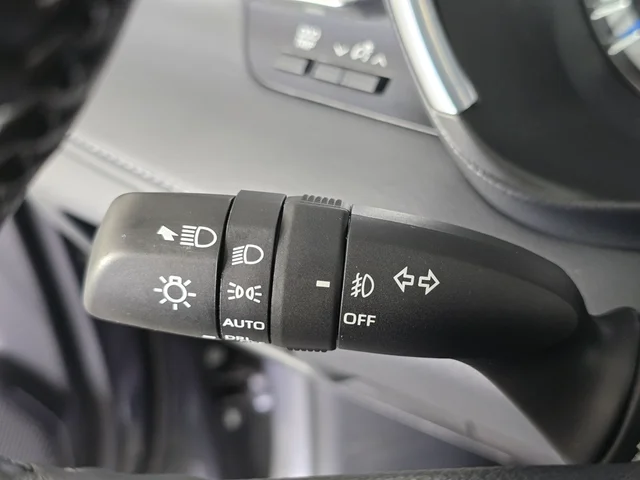 SEMINUEVOS TOYOTA Highlander Hybrid at Brainerd  in Dondelinger Chevrolet