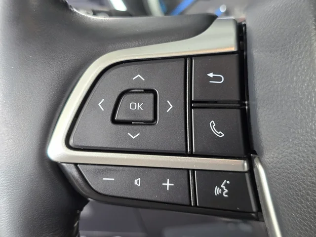 SEMINUEVOS TOYOTA Highlander Hybrid at Brainerd  in Dondelinger Chevrolet