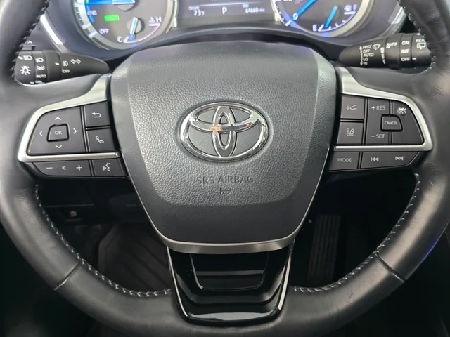 SEMINUEVOS TOYOTA Highlander Hybrid at Brainerd  in Dondelinger Chevrolet