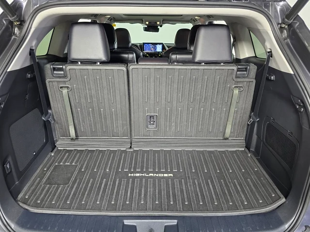 SEMINUEVOS TOYOTA Highlander Hybrid at Brainerd  in Dondelinger Chevrolet