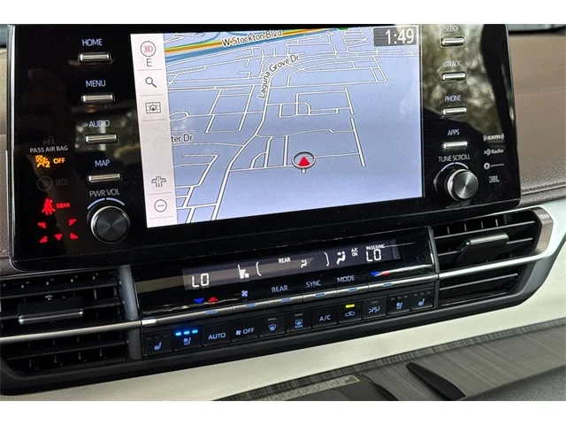 SEMINUEVOS TOYOTA Sienna at ELK GROVE in Elk Grove Buick GMC